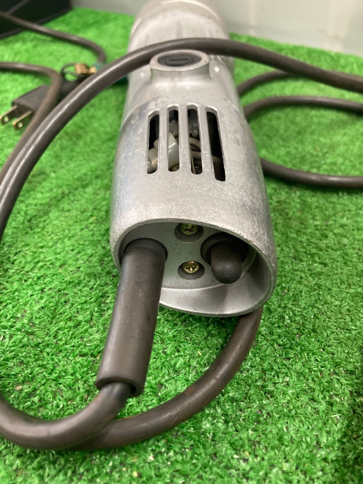 ☆訳あり　日立工機　ハンドグラインダー　LDU6　電動工具　研磨　商品説明に同意の上ご入札下さい　部品パーツ取り　中古　ジャンク扱い ☆日立 32mmハンドグラインダ LDU6 ☆