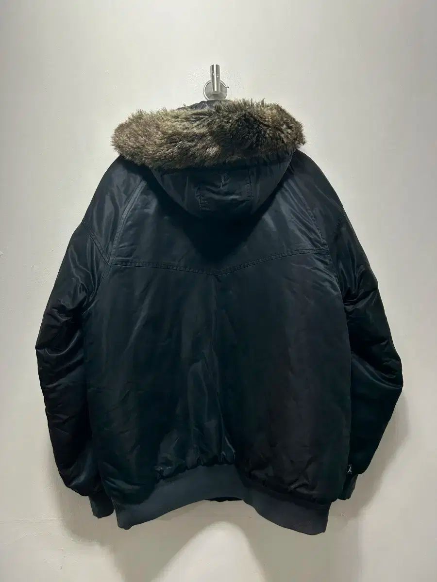 100 ジョーダン ブラック ダウン アウター ブルゾン ジャケット