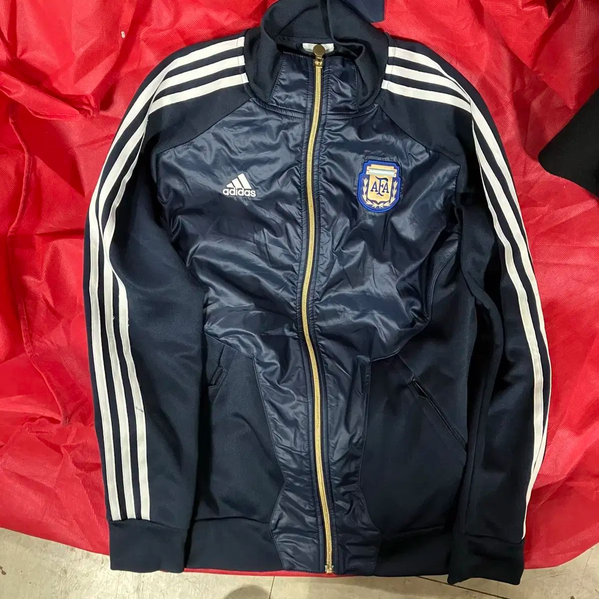 メッシ着用☆adidas Originals☆アルゼンチン トラックトップ (adidas/ジャージ) 113974217【BUYMA】