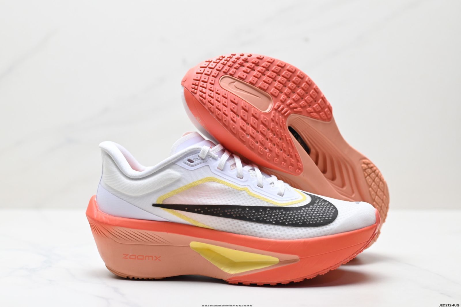 Nike zoomfly flyknit 新品 日本未発売カラー 26cm 今日特価】NIKE ZoomX Invincible Run Flyknit FK6 Zoom Fly 6