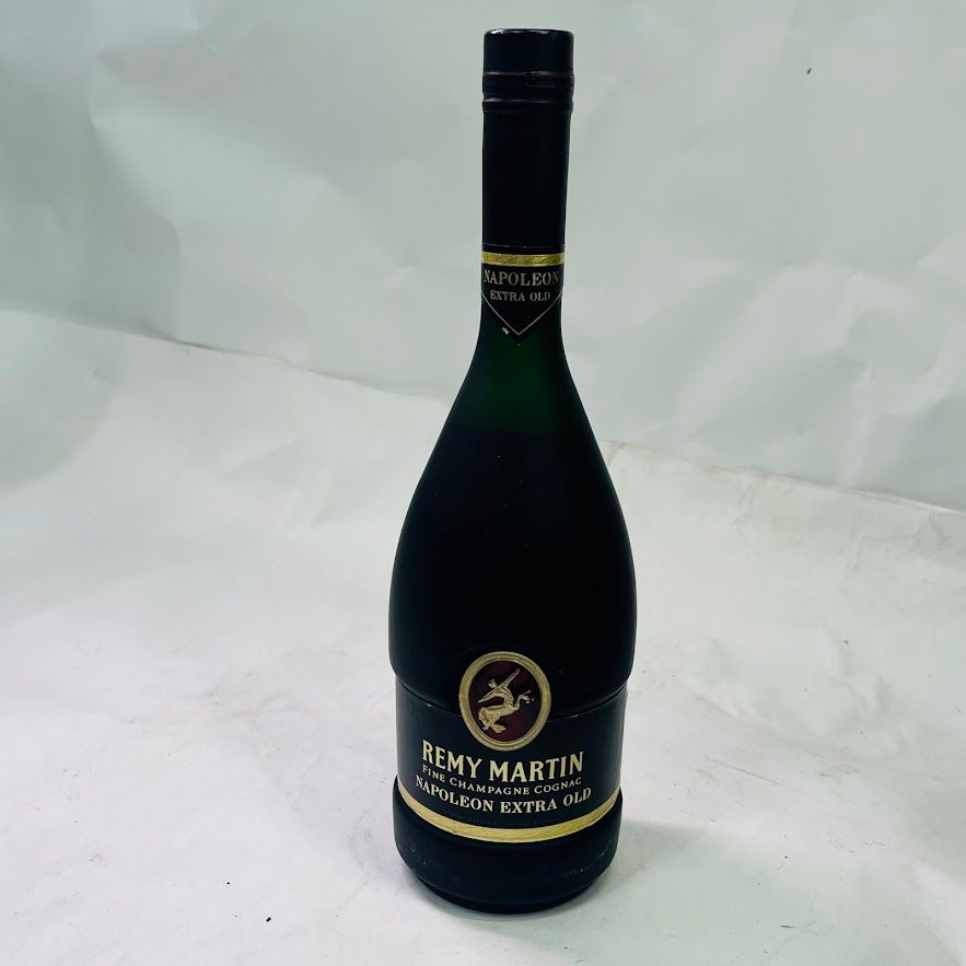 未成年の飲酒は法律で禁じられています レミーマルタン ナポレオン エクストラ 700ml 40% REMY MARTIN NAPOLEON EXTRA OLD E1