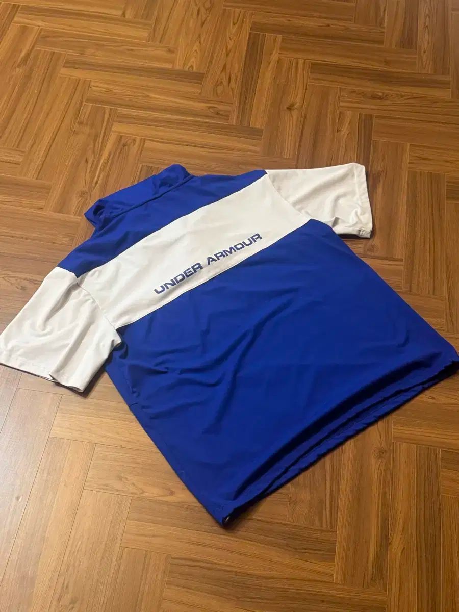 サムスン ライオンズ UNDER ARMOUR アンダーアーマー 半袖 フード 選手用支給用