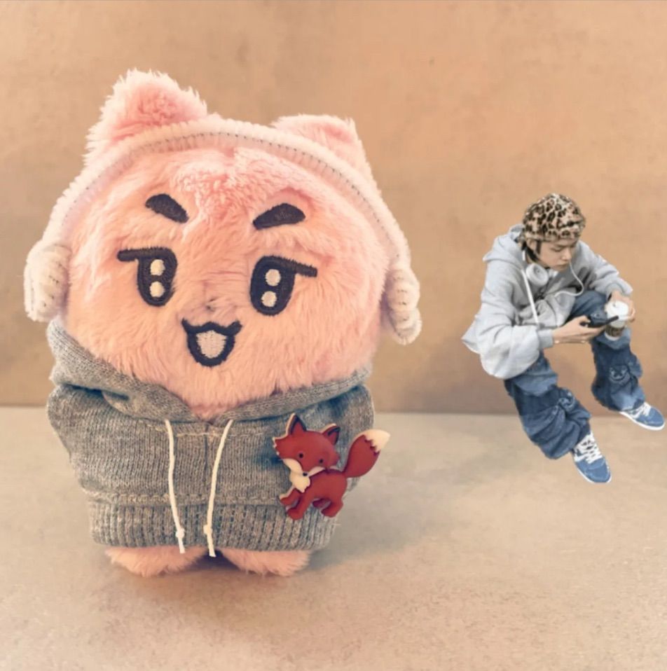 🦊人気再入荷🦊ポバトゥ 10センチドール ヨンジュン TXT ぬい服 グレー  