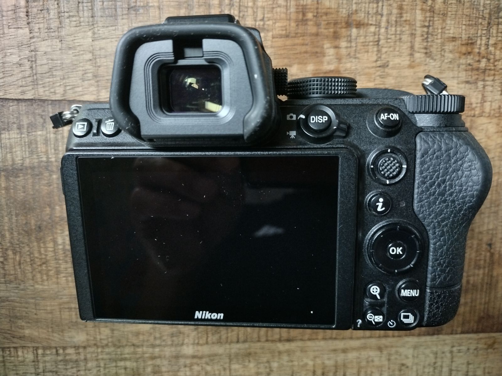 Nikon ミラーレス一眼カメラ Z5 ボディ ブラック □極上品□Nikon Z5