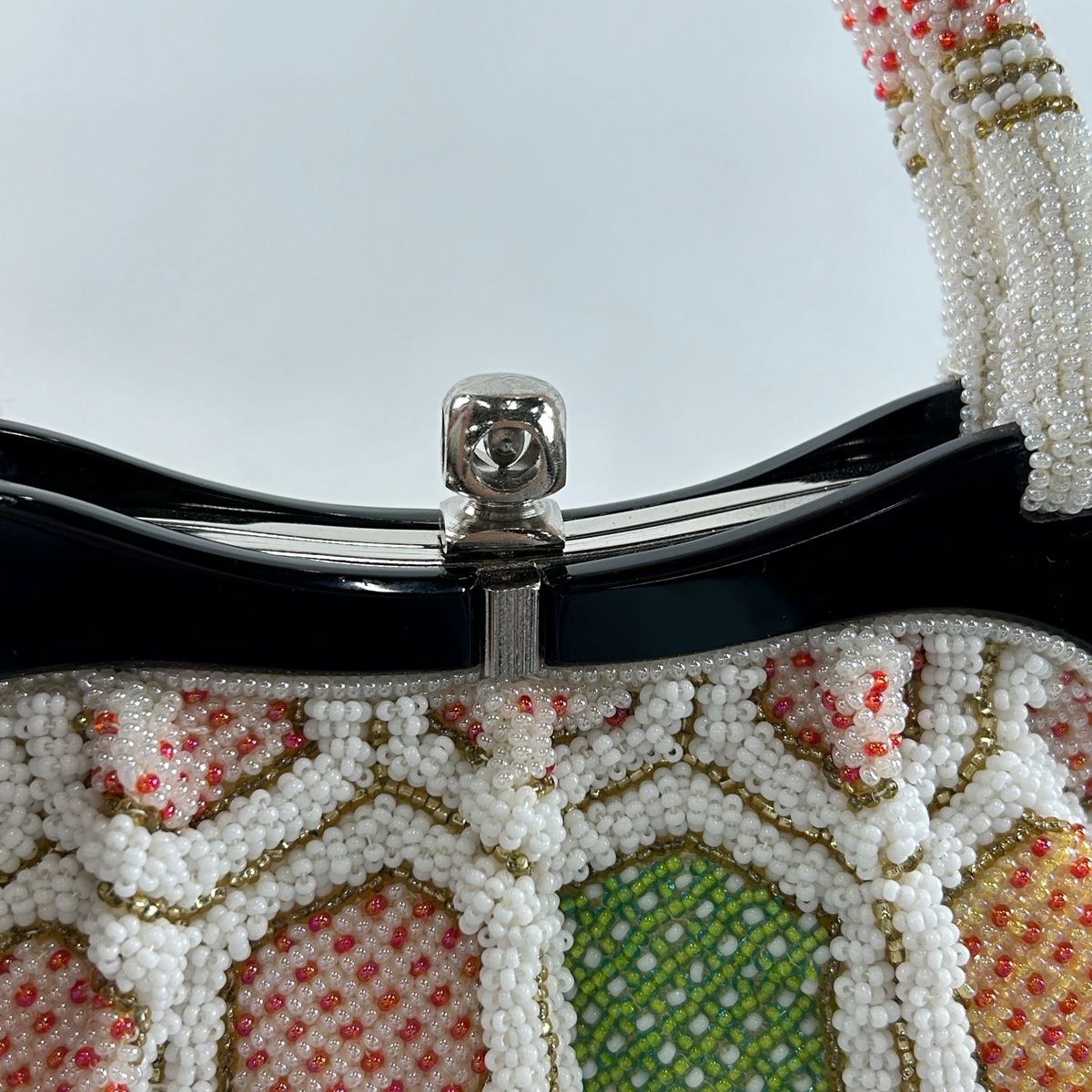 【未使用級】印傳屋 花柄 ショルダーバッグ ポシェット 和装 ネイビー PVC 未使用級】印傳屋 花柄 ショルダーバッグ ポシェット 和装 ネイビー