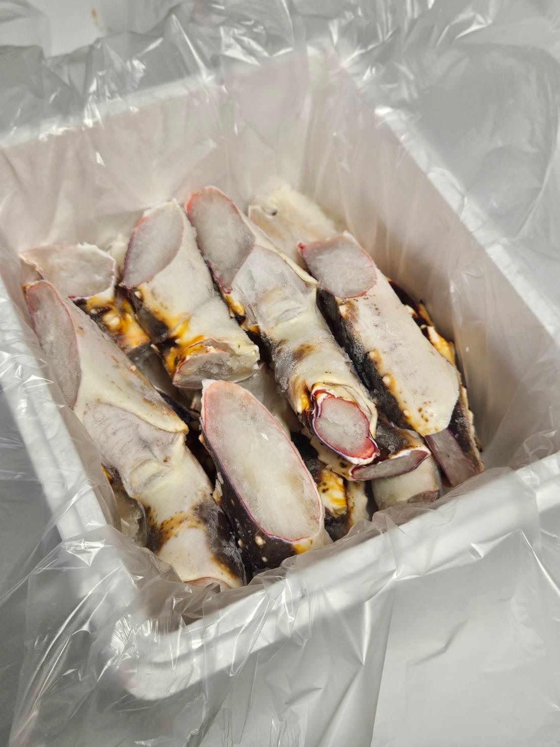 1キロボリュームカット 超 太カット済み生タラバ 焼き蟹･鍋･BBQで最高にうまい蟹です