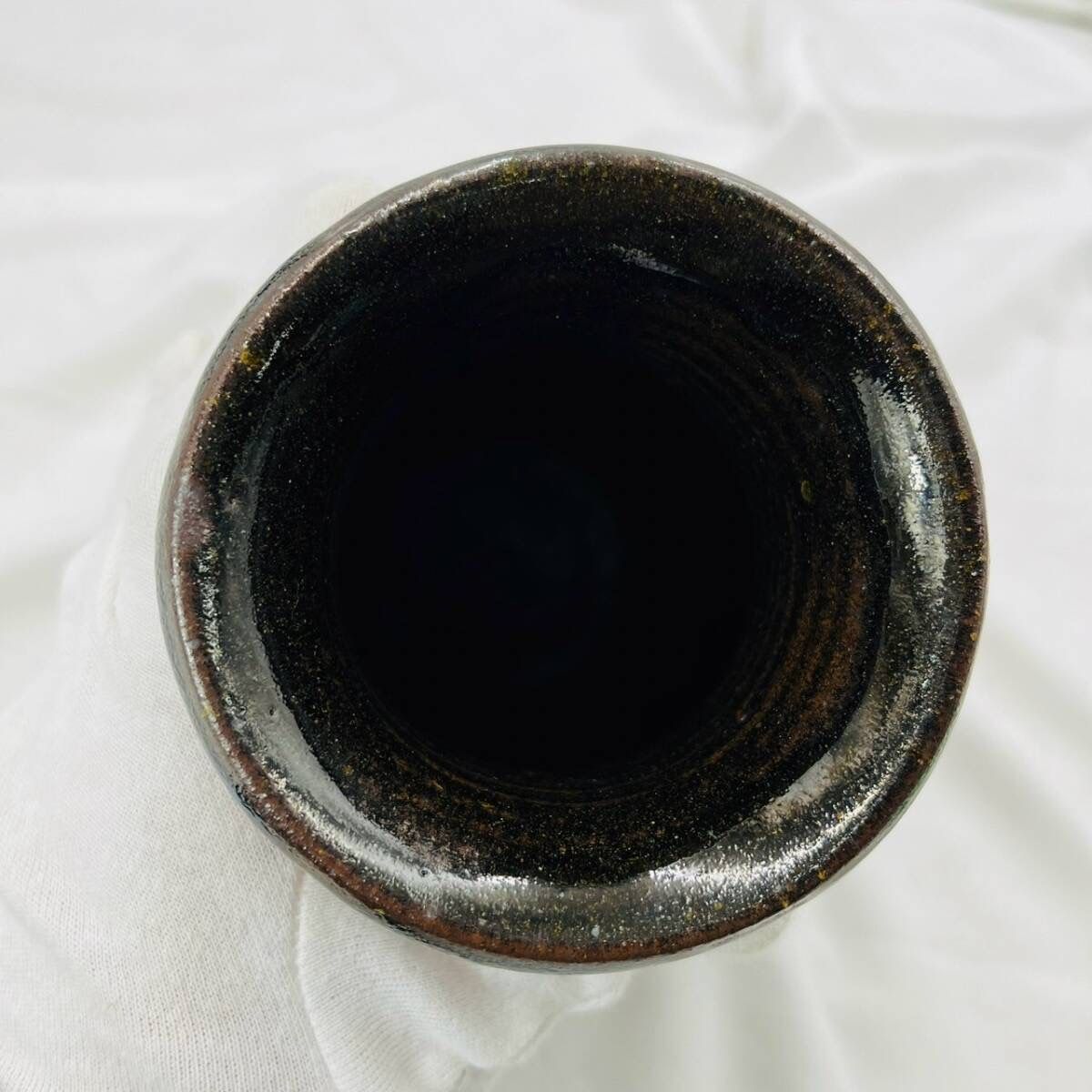 魚模様の陶器花瓶 金城敏幸 やちむん 陶芸城さん 金城敏幸さん 魚紋