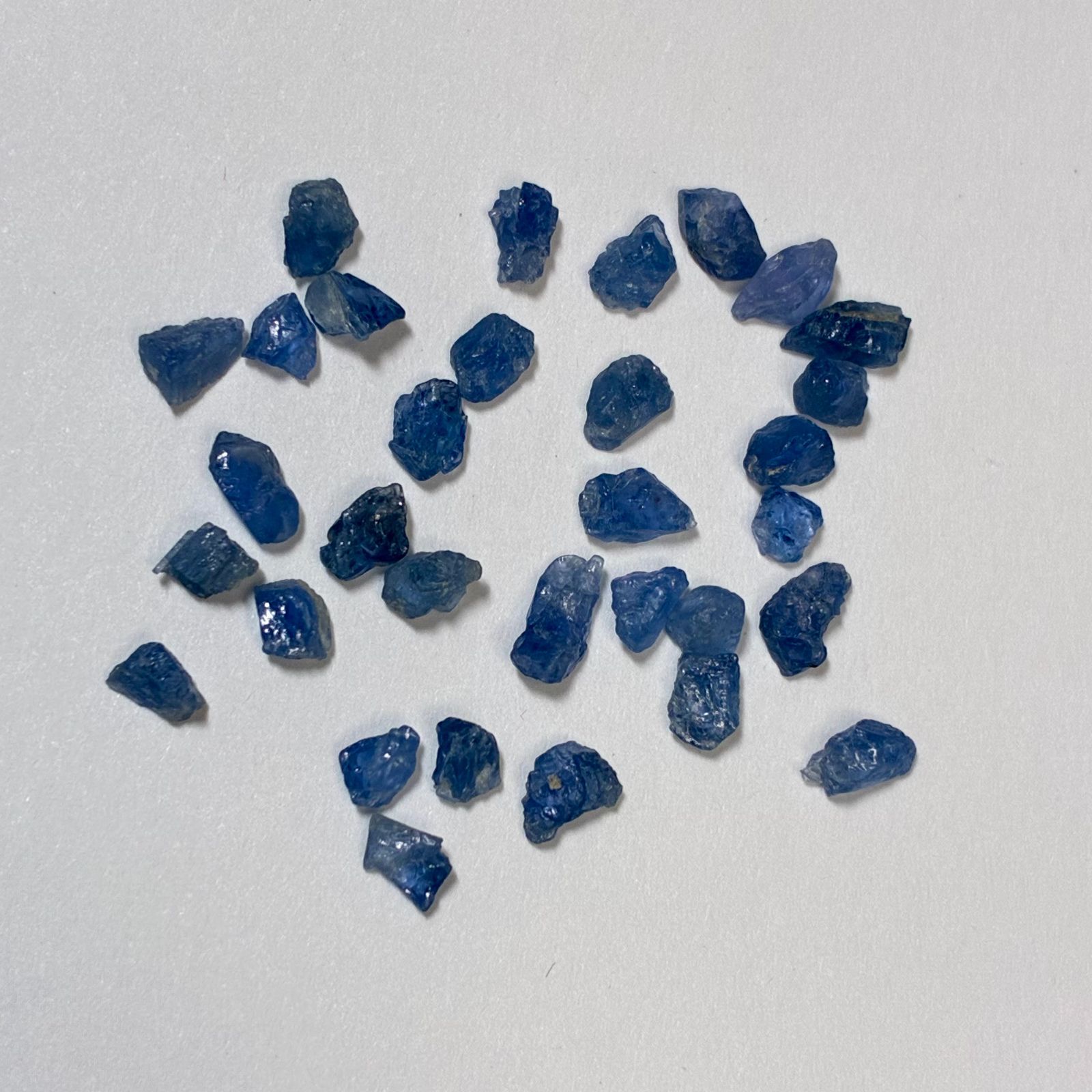 小さめサファイア 現物のみセット販売 原石 鉱物 天然石 パワーストーン No.1671