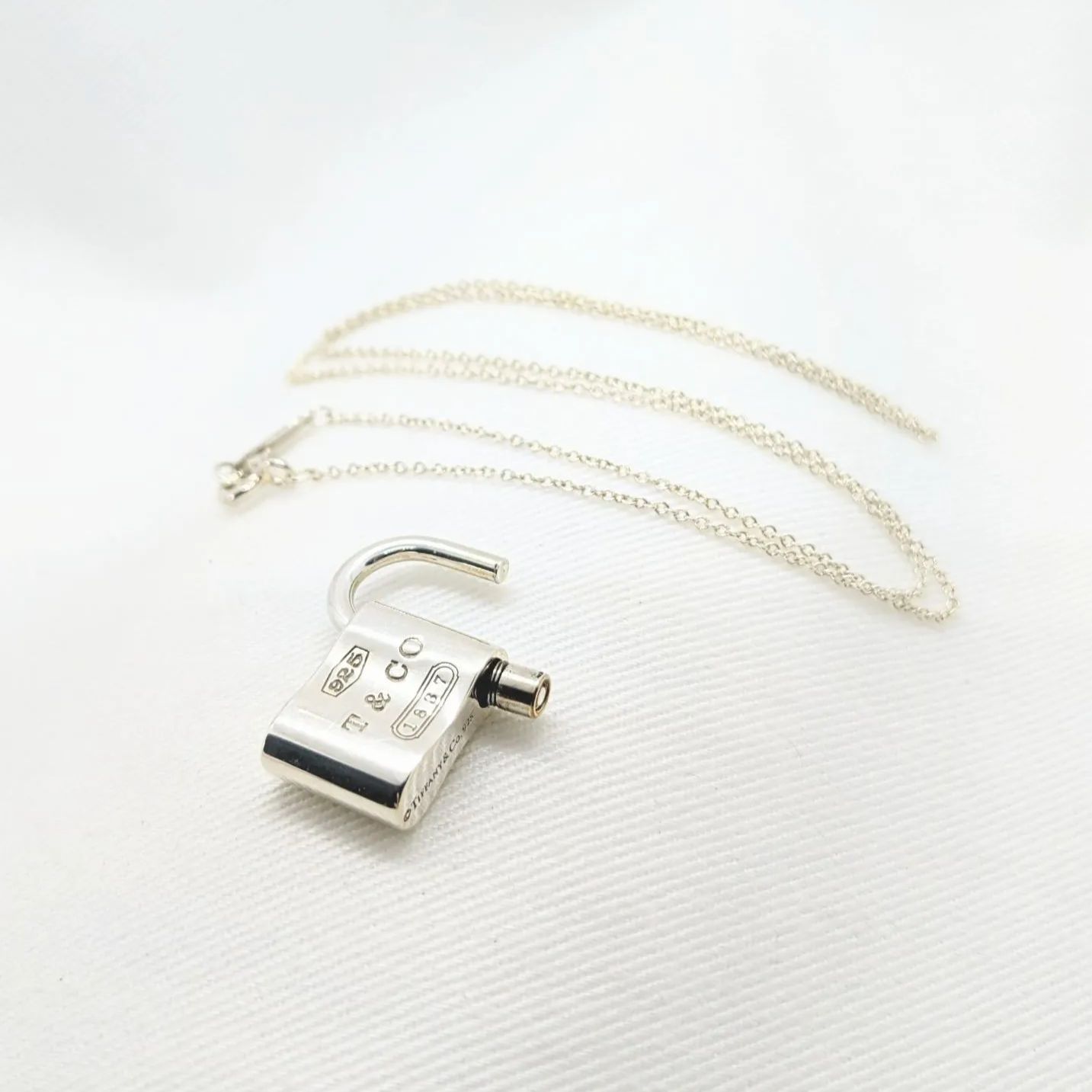 ティファニー TIFFANY & Co. 1837 カデナ ドーナツ リンク
