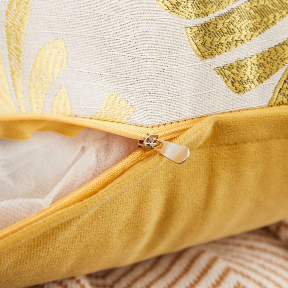 たまちゃんさま　おまとめ専用 🩷🧸🩵 たまとおむつくんのおすわりぬいぐるみが 全国のゲームセンター