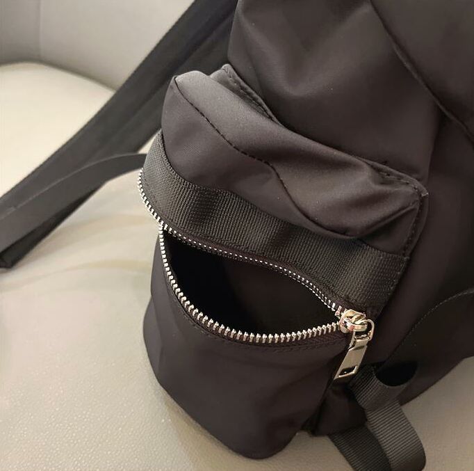 新品未使用　ルルレモンLululemon　Wunderlust Backpack　14L　リュック　ブラック　バックパック