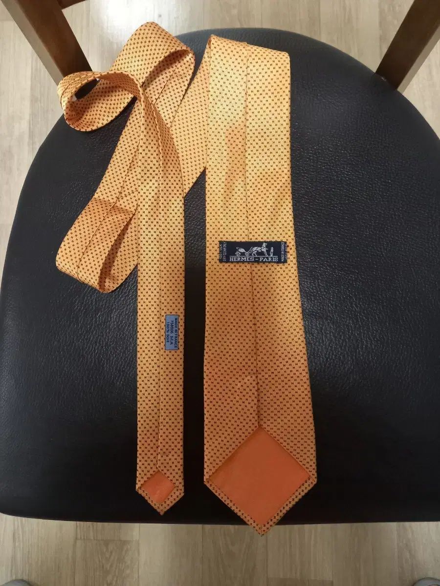 新品 未使用 HERMES ネクタイ エルメス 新品未使用HERMES エルメス ネクタイ フランス製 エルメス HERMES