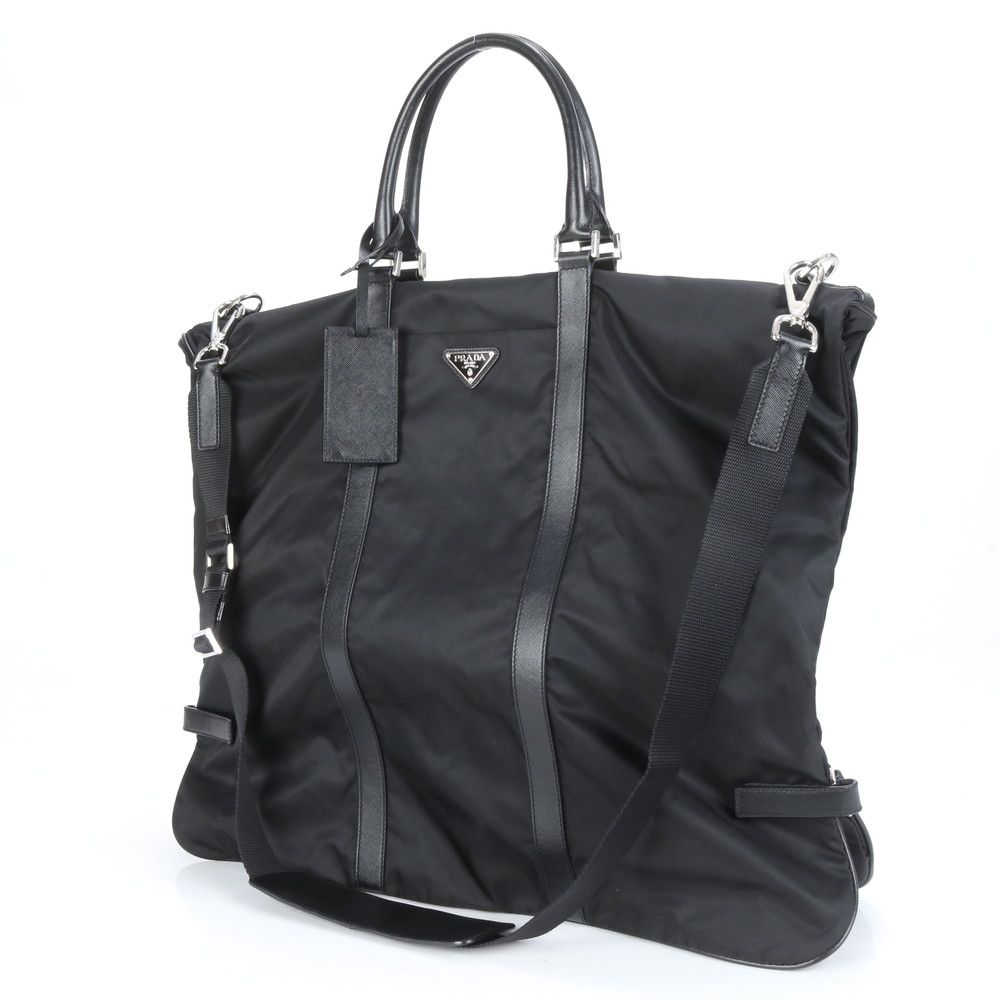美品 プラダ ビジネスバッグ 三角ロゴプレート A4可能 ナイロン ブラック PRADA】ビジネスバッグ 三角ロゴプレート ナイロン ブラック プラダ