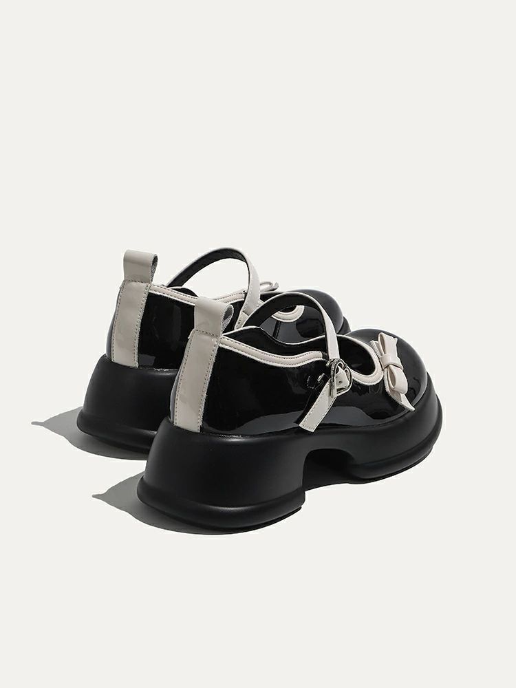 【セール】ストラップ パンプス 太ヒール 厚底 PUレザーメリージェーン靴 リボン 黒白 可愛い きれいめ 厚底靴 レディース 学生 卒業 発表会 女性用 個別調節