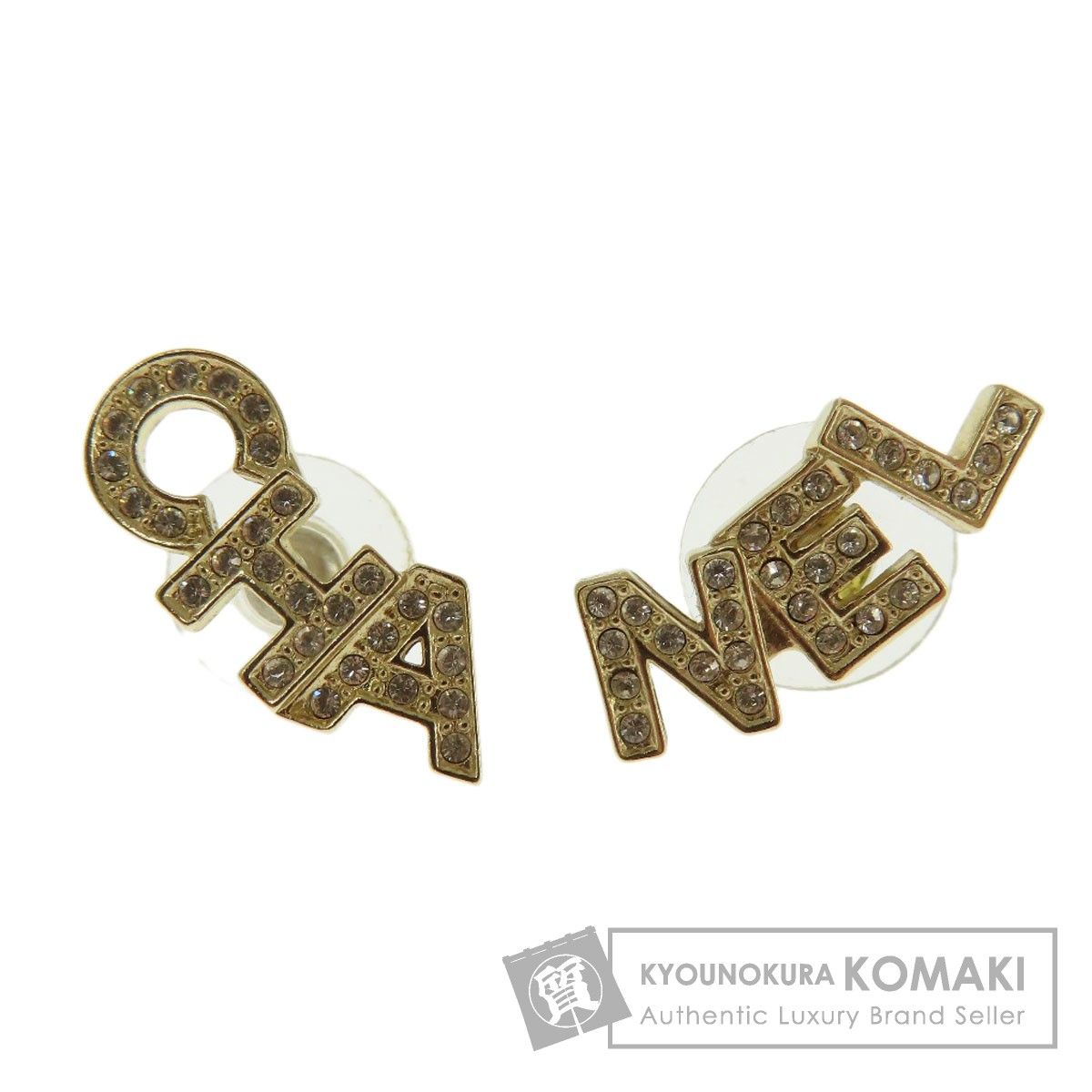 CHANEL シャネル ロゴ ピアス 金属製 レディース - メルカリ CHANEL シャネル ロゴ ピアス 金属製 レディース - メルカリ