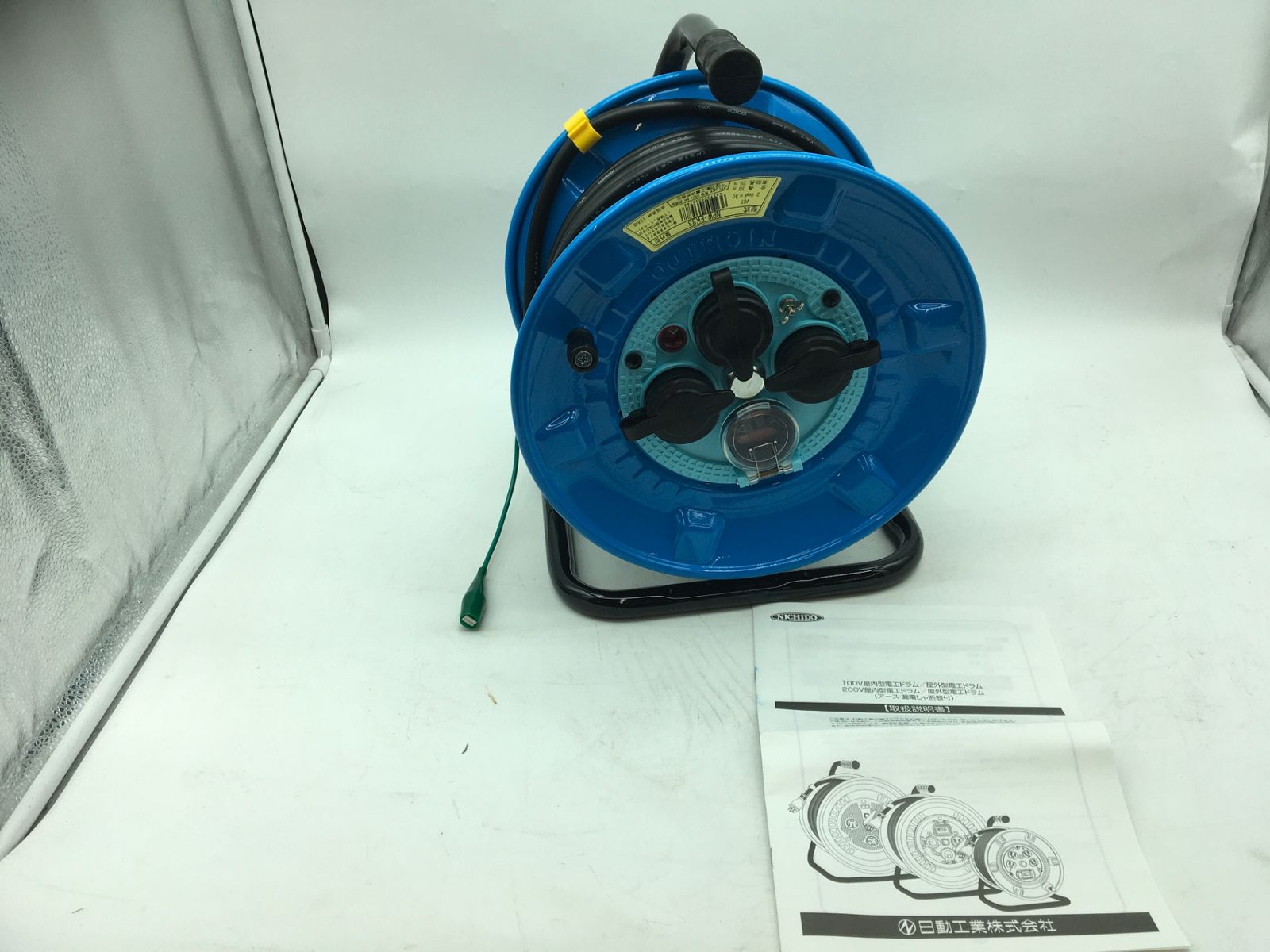 【領収書発行可】日動 防雨・防じん型電工ドラムブレーカ付 30m NPW-EK33 [ITE9CVGY9GWG][エコツール知立店]