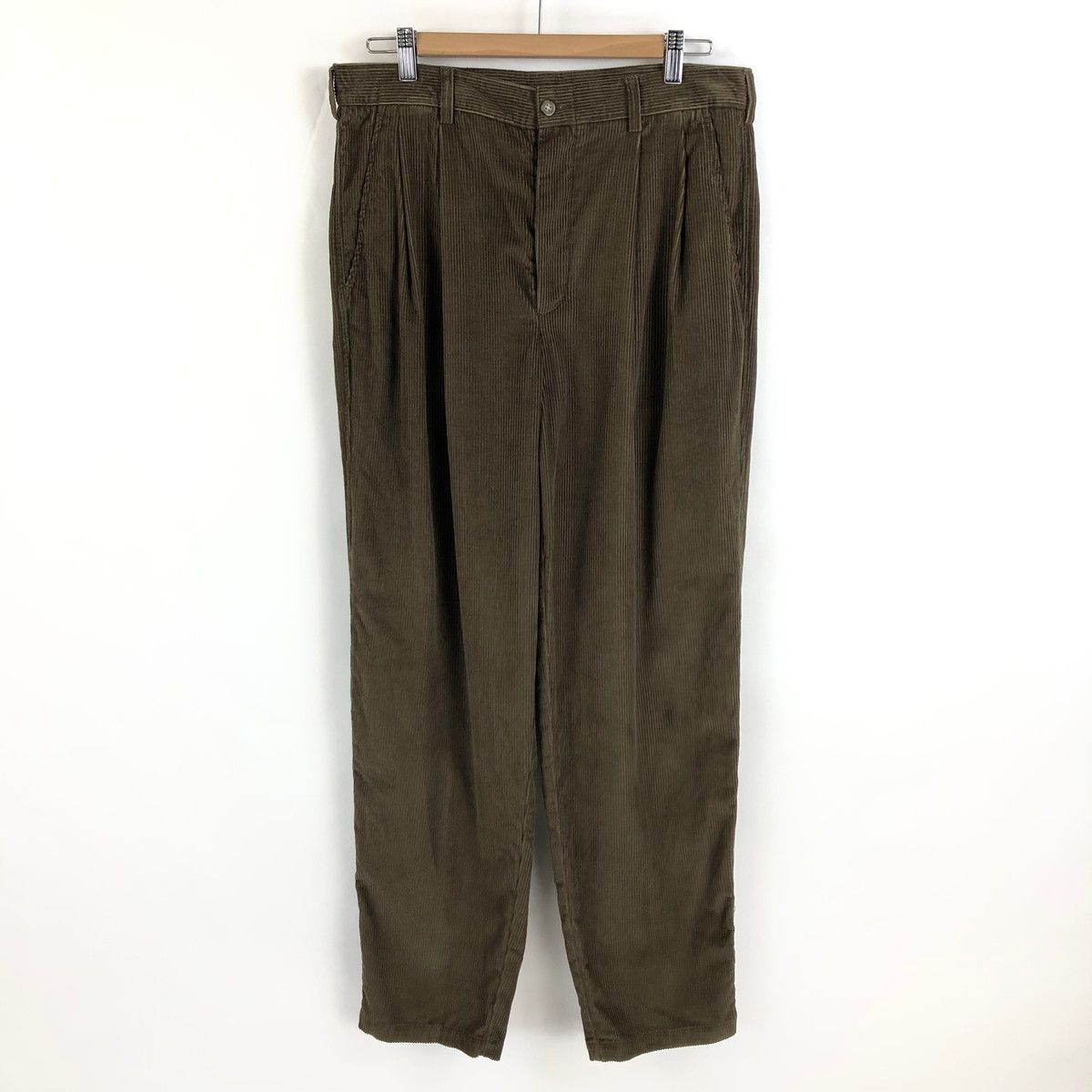 【古着】 HAGGER CLOTHING コーデュロイパンツ 太畝 ツータック ヴィンテージ オリーブ系 メンズW32 n020682