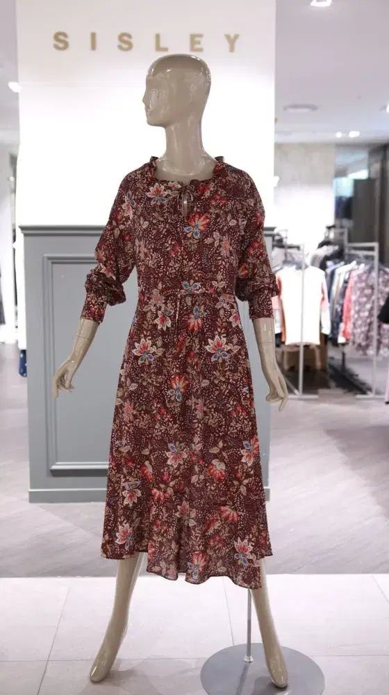 SISLEY シスレー フリル ロング丈ワンピース