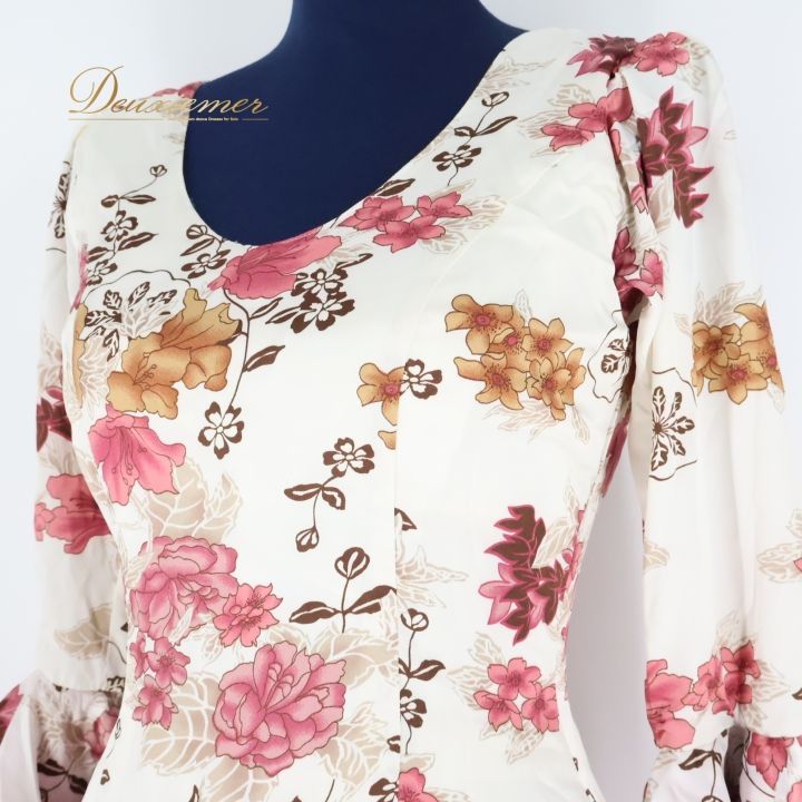 フラメンコ 衣装 ツーピース セットアップ ファルダ トップス ワンピース スカート 白 紫 ラベンダー 花柄 光沢 ボランテ フリル ホワイト系 パープル系 エレガント コスチューム ステージ衣装 フォーマル ダンス 衣装 パーティ レディース かわいい LLC-HASEGAWATOSO_COM