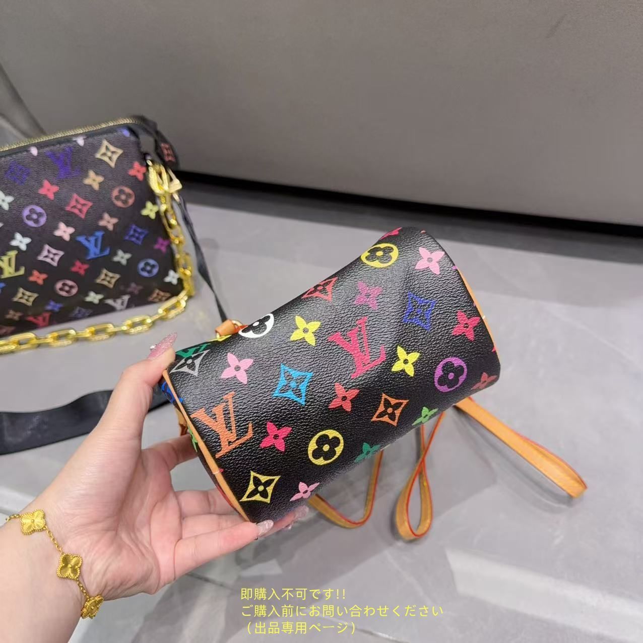 LOUIS VUITTON
