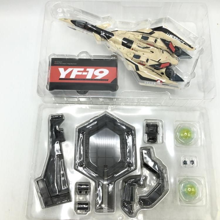 BANDAI - 【中古】DX超合金 YF-19 エクスカリバー(イサム･ダイソン機)[69][240069194953] Amazon.co.jp: TAMASHII NATIONS DX超合金 マクロスプラス YF-19