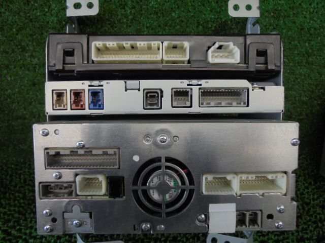 スカイライン HV37