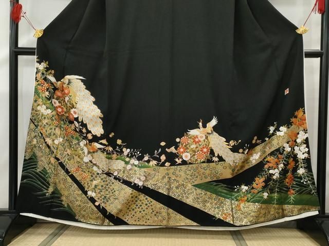 平和屋着物□女優・後藤久美子ブランド 黒留袖 刺繍 孔雀花文 金銀彩