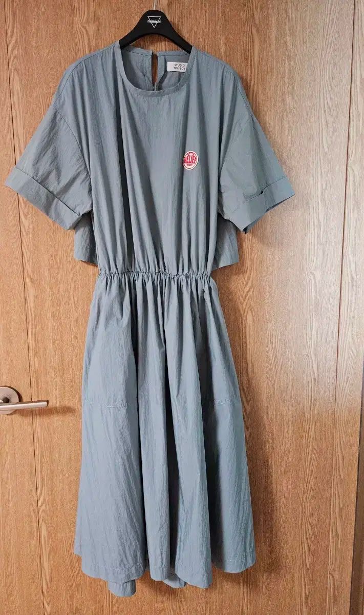 バックフラップ ワンピース