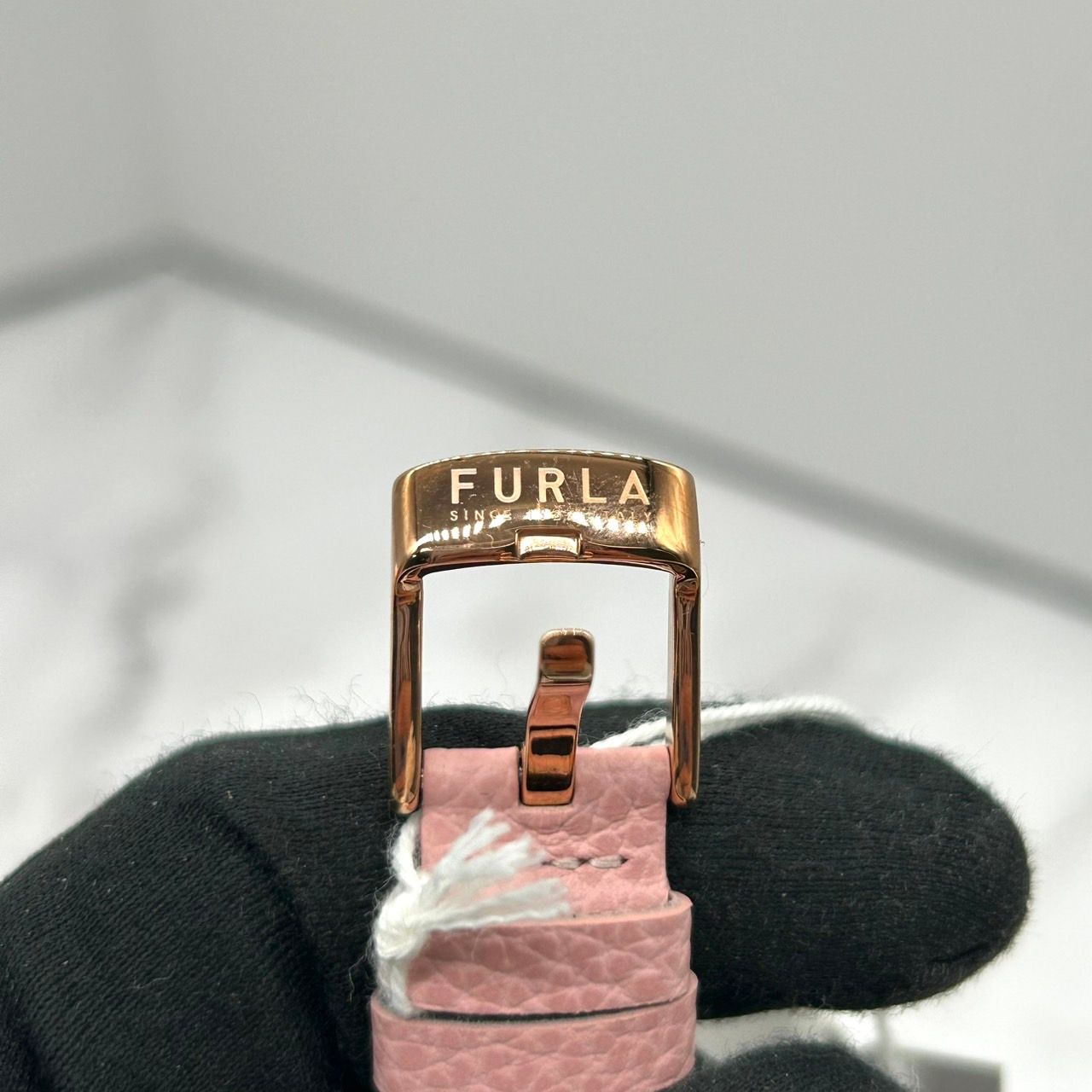 FURLA フルラ 時計 FURLA (フルラ) の新作時計『 FURLA EASY SHAPE (フルラ