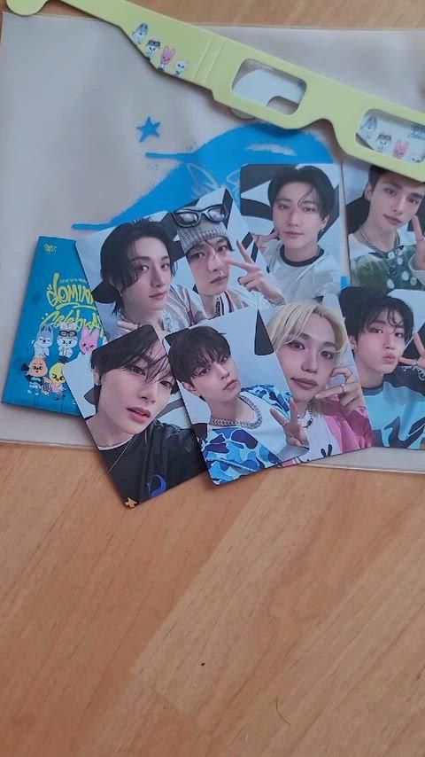 新型 Stray Kids ストレイキッズ スキズ SKZ ストレイキッズ ストレイキッズ スキズ SKZ スキズ ストレイキッズ スキズ SKZ コンサート トレカ ご注文期待 致します!