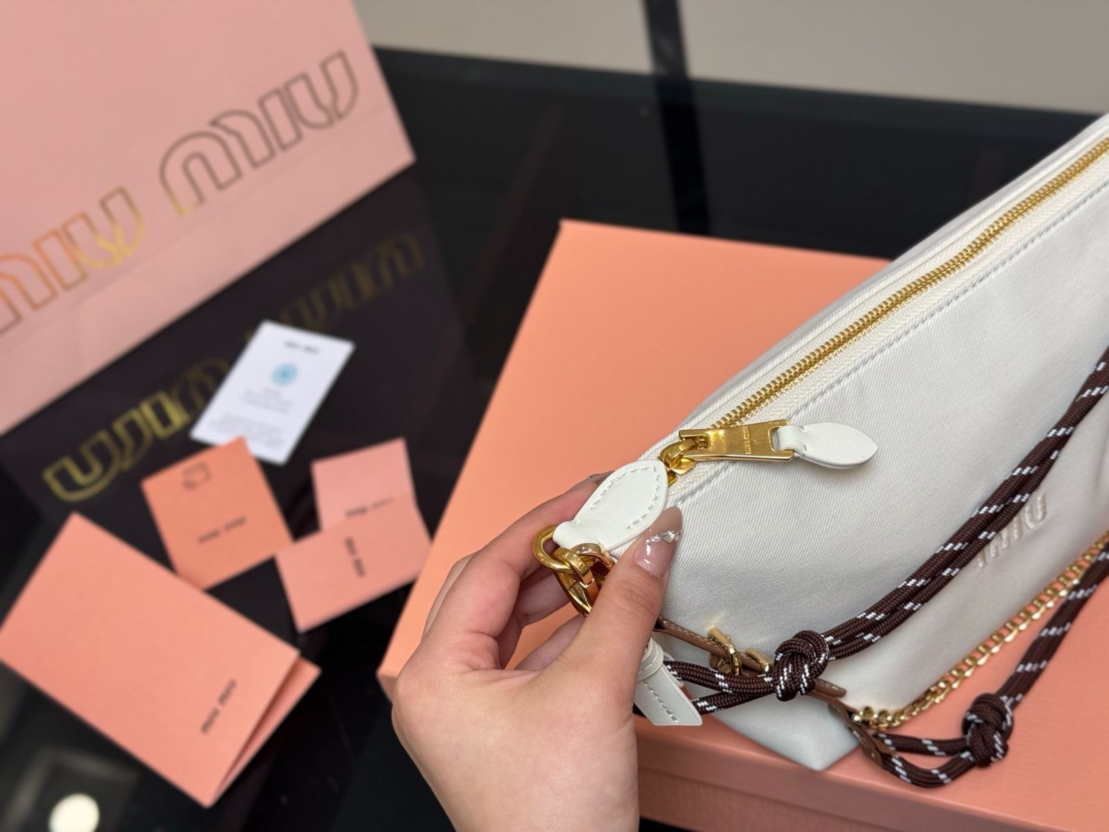 今日特価】MiuMiu ミュウミュウ キャンバス ランチボックス
