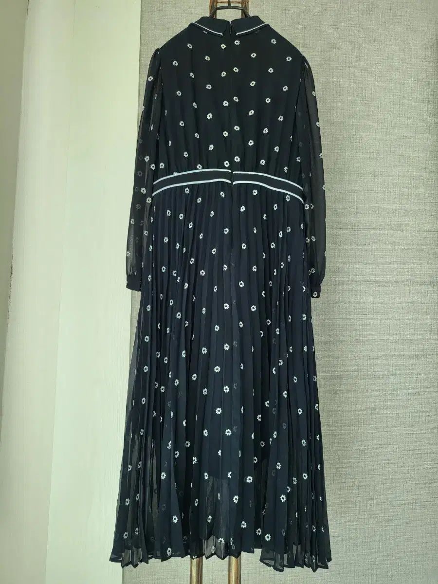 ロング丈ワンピース