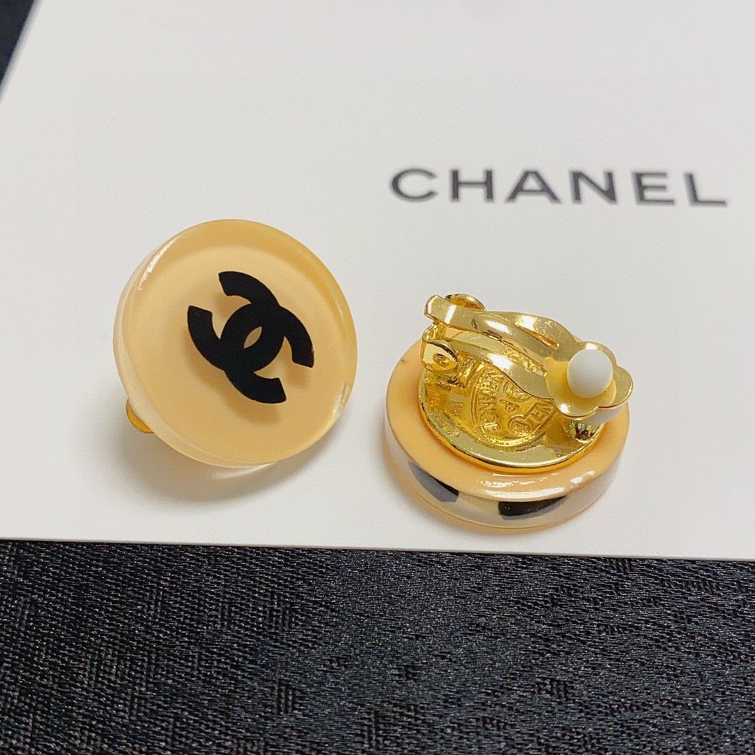 今日特価】CHANEL 小香風 非穿孔式イヤリング 香奈儿耳