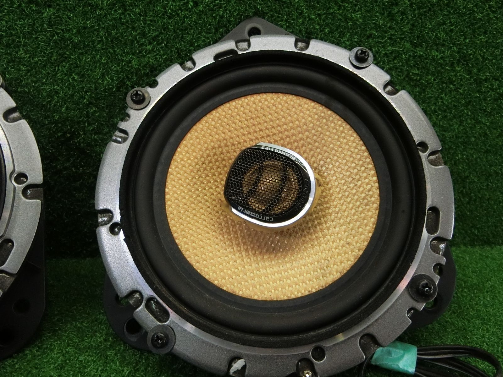 carrozzeriaカロッツェリア 16cmスピーカー TS-C1610A TS-C1610A 商品概要 | カスタムフィットスピーカー | スピーカー