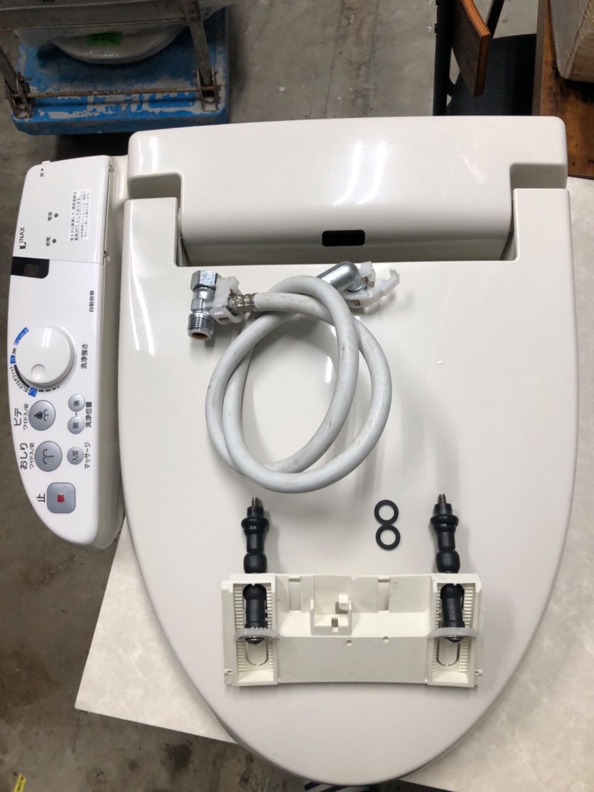 T08 inax ウォシュレット 温水洗浄便座CW-K41 大人気 - メルカリ