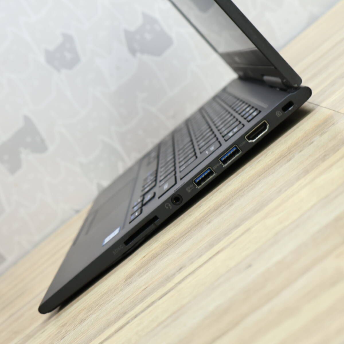 Core i7 8世代 SSD256GB Win11 Office2019 NECノートPC - メルカリ Core i7 8世代 SSD256GB Win11 Office2019 NECノートPC - メルカリ