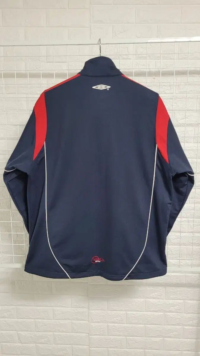 umbro ジャージ Mサイズ ネイビー umbro ジャージ 上下 セットアップ メンズ アンブロ スポーツ