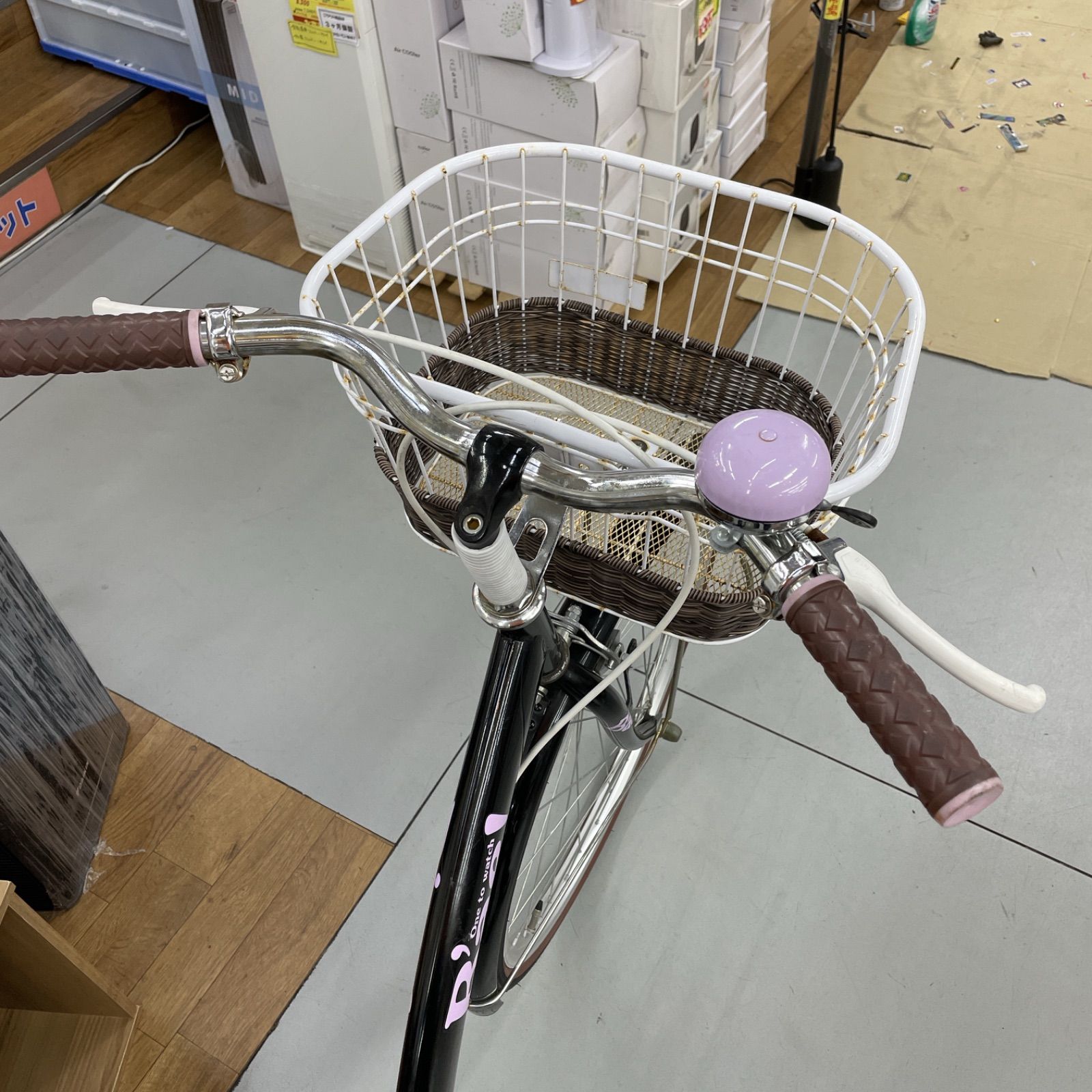 R225