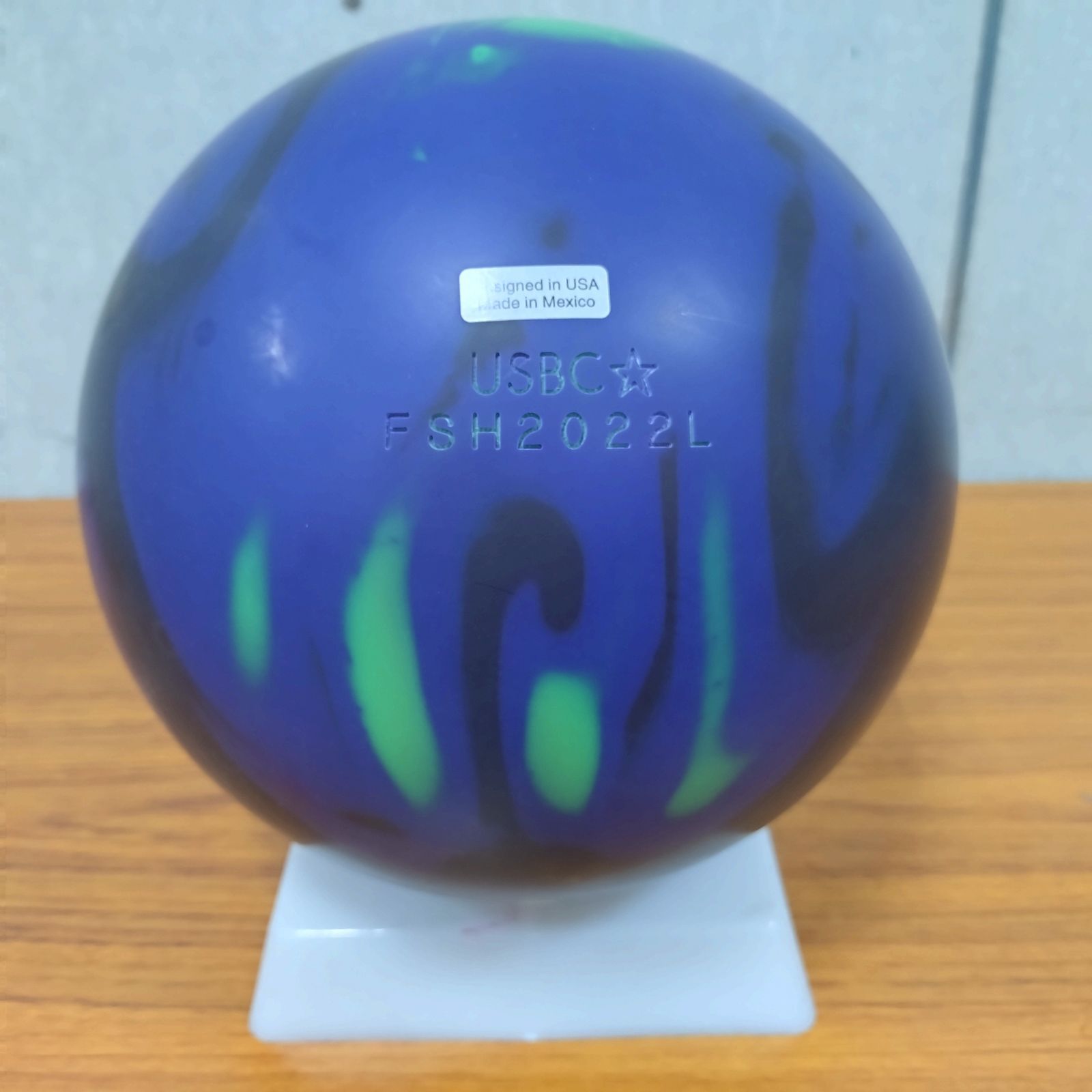 日本人気超絶の 送料込み【新品】ハズマット メルカリ - 15ポンド2オンス ソリッド ボール