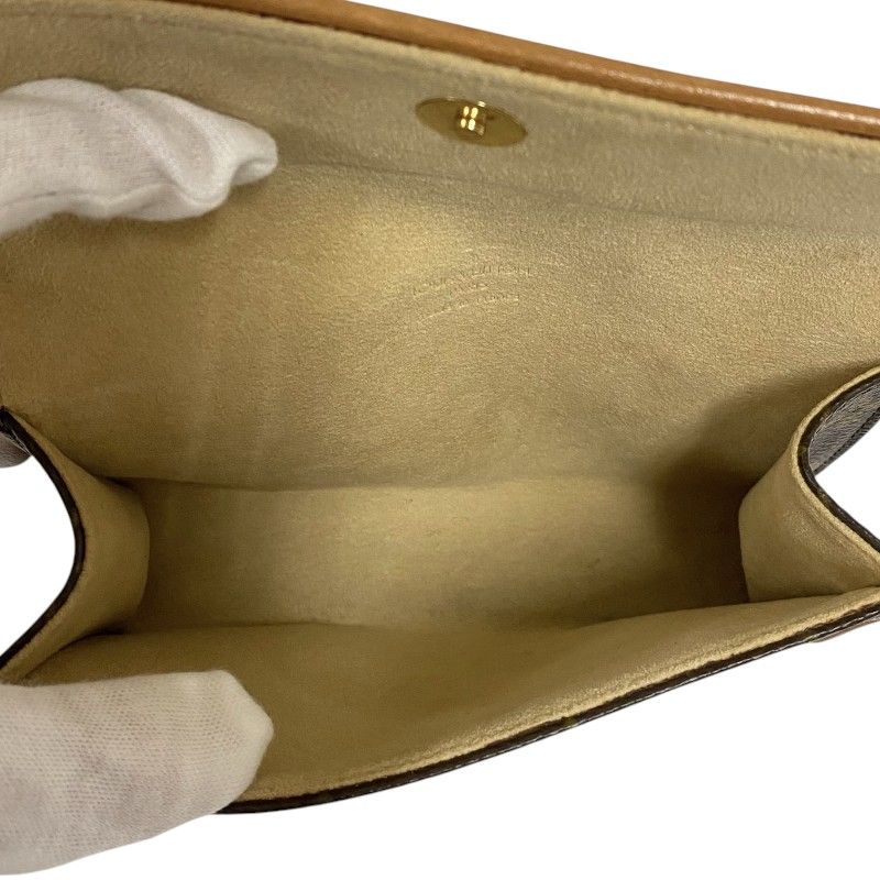 フロランティーヌ M51855