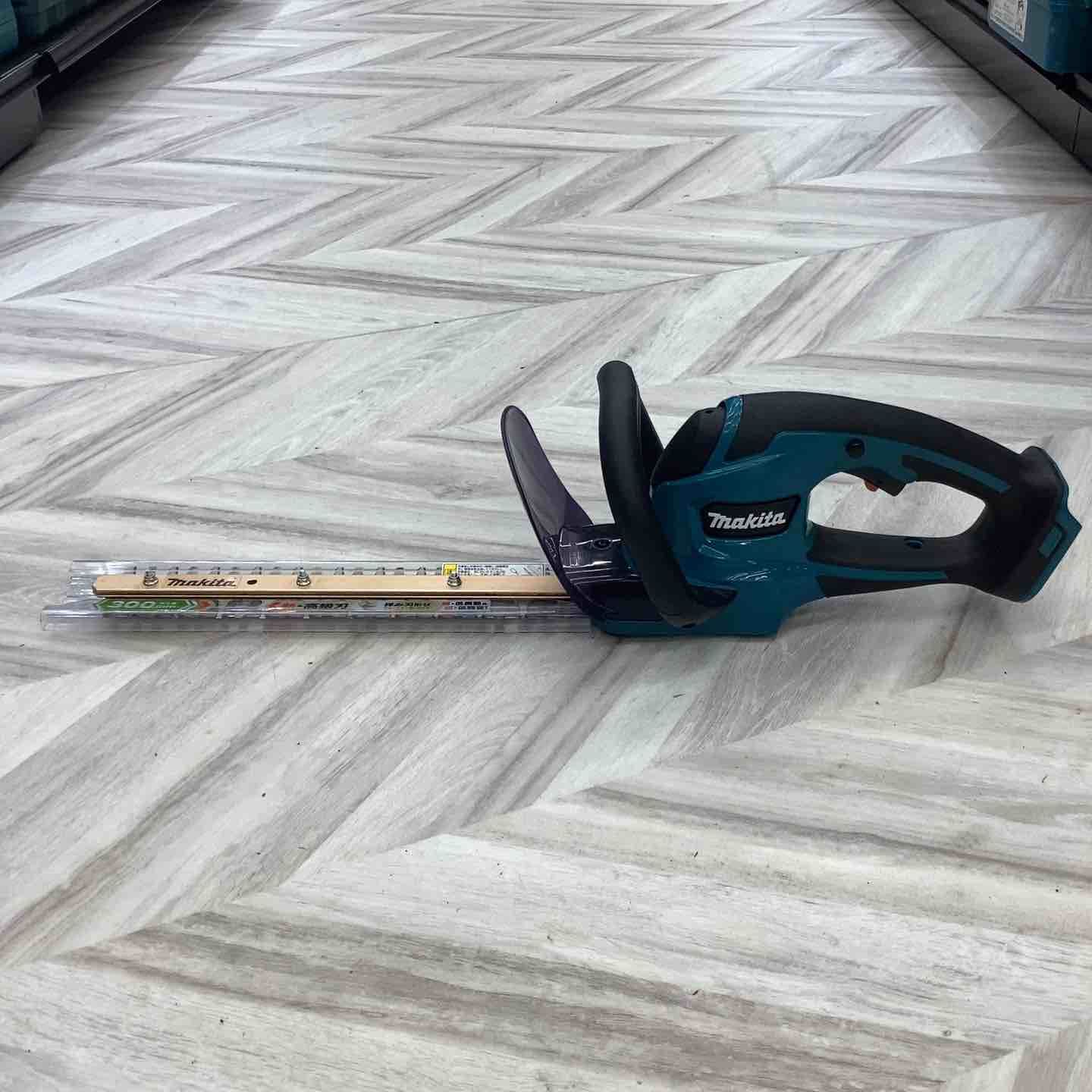 ☆未使用品☆makita マキタ 14.4V 350mm 充電式生垣バリカン