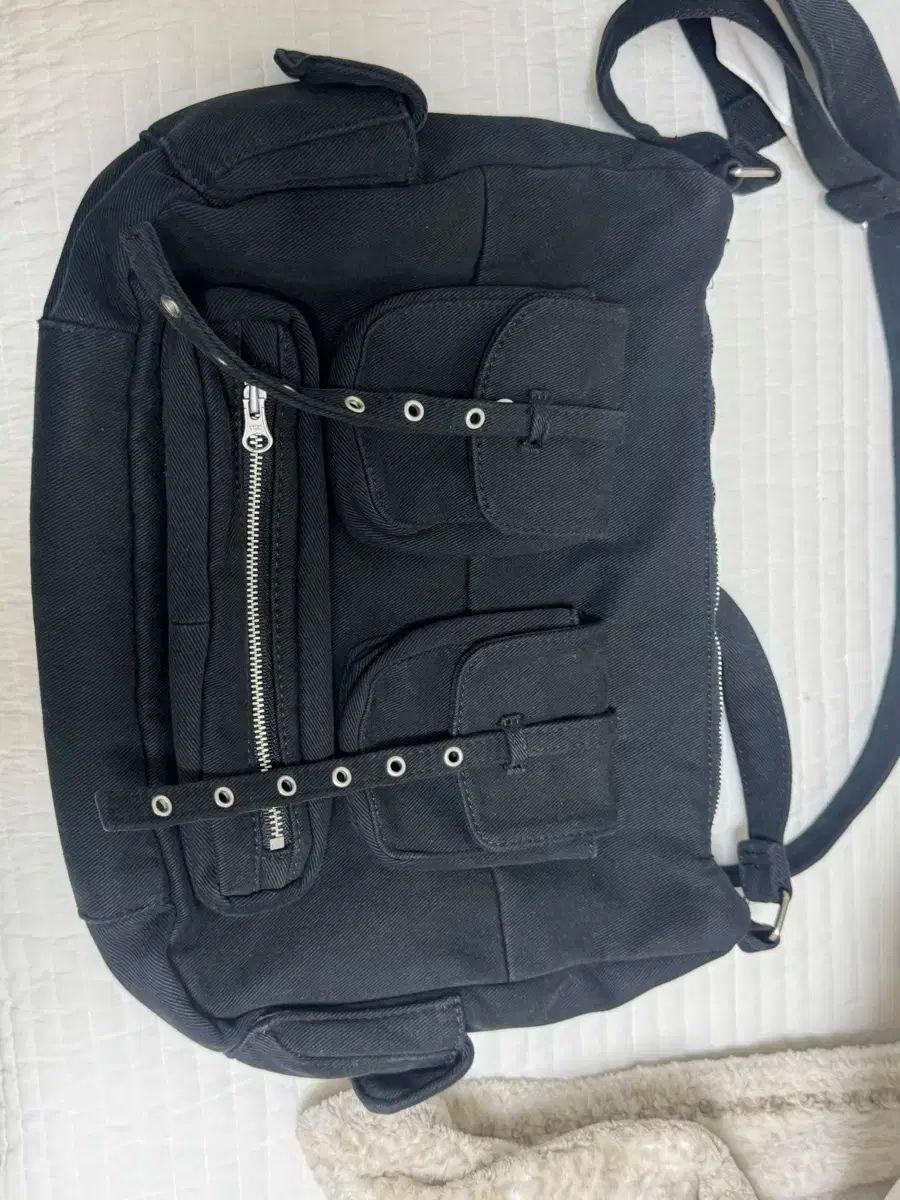 THECOLDESTMOMENT TCM pocket cross bag