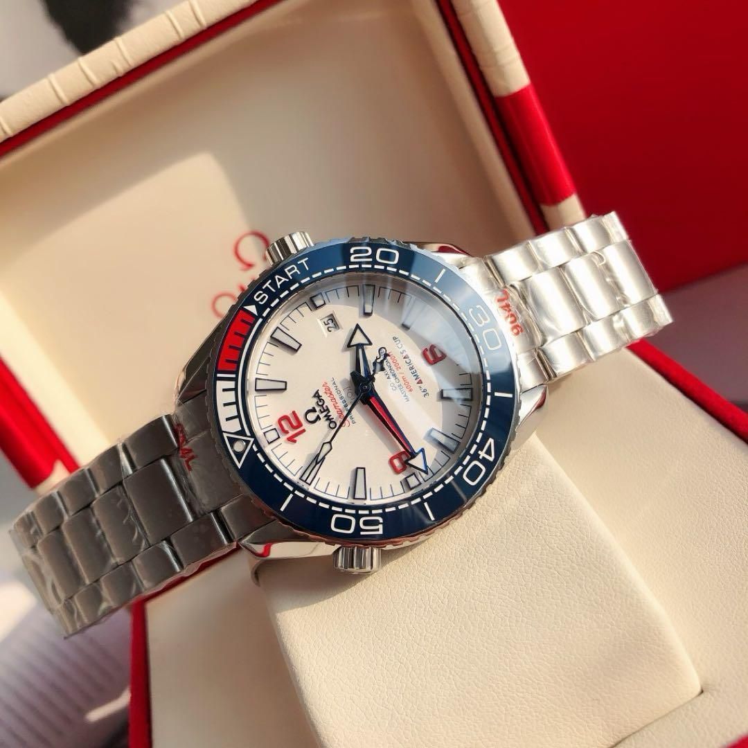 自動巻き時計　 プラネットオーシャン　タイプ ジャンク品　可動に問題あり OMEGA オメガ シーマスター プラネットオーシャン クロノグラフ