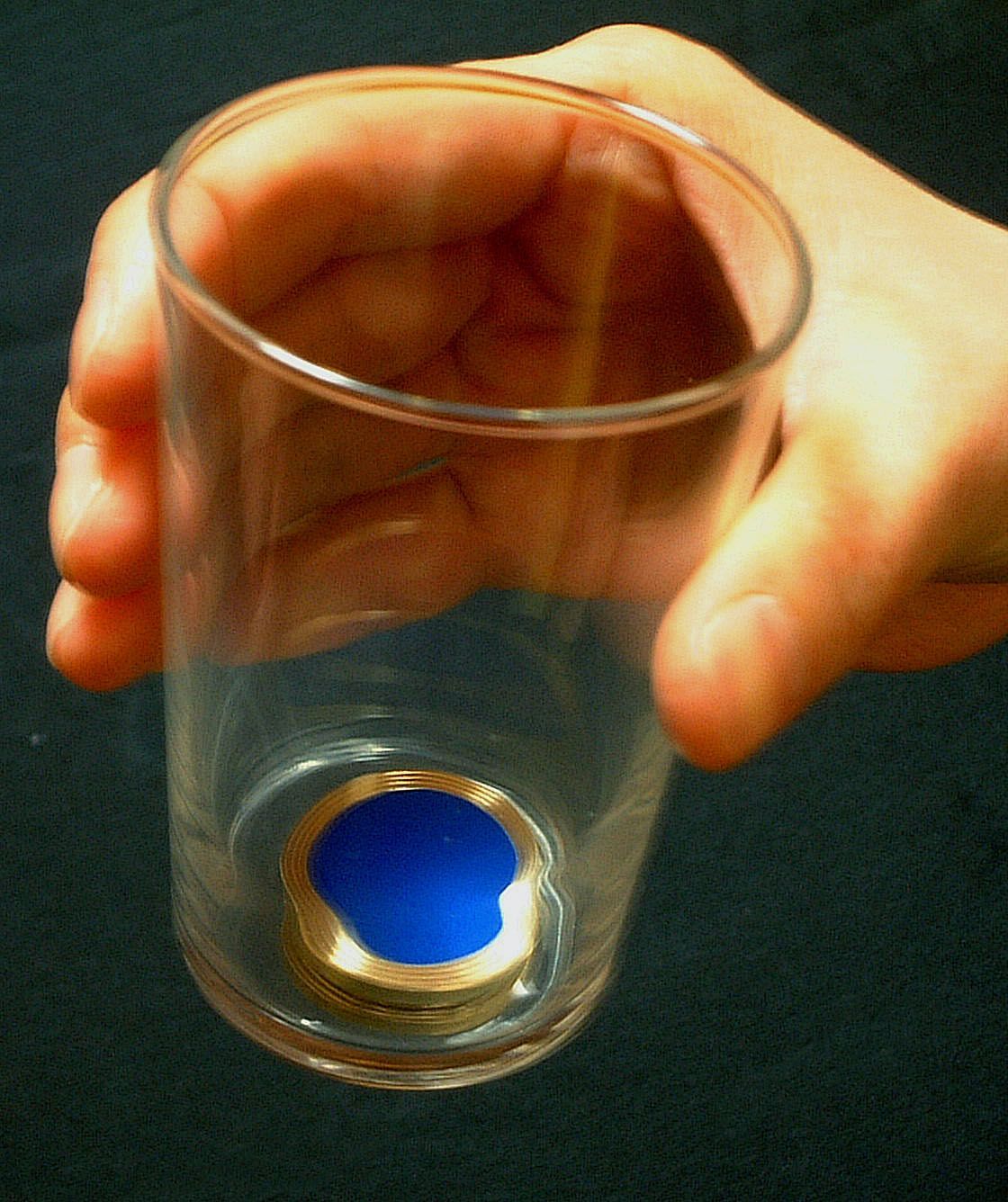 グラススルー［500円玉サイズ］（コインマジック・手品用品） - メルカリ