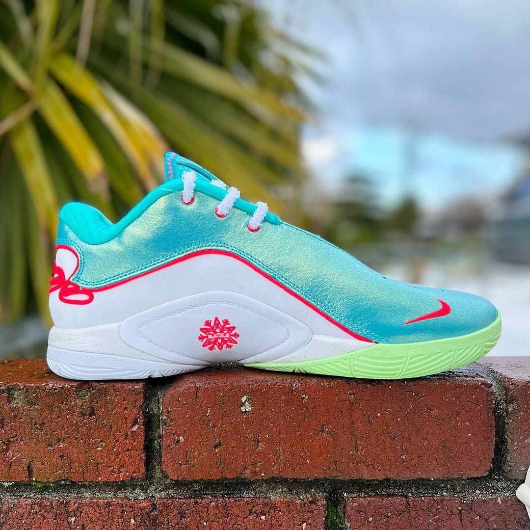 NIKE LEBRON 22 EP 'CHRISTMAS' ナイキ レブロン 22 クリスマス