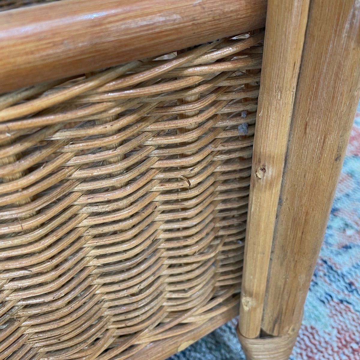 ヴンテージ家具|ラタン.ランドリーラック|軽量|キャスター付き