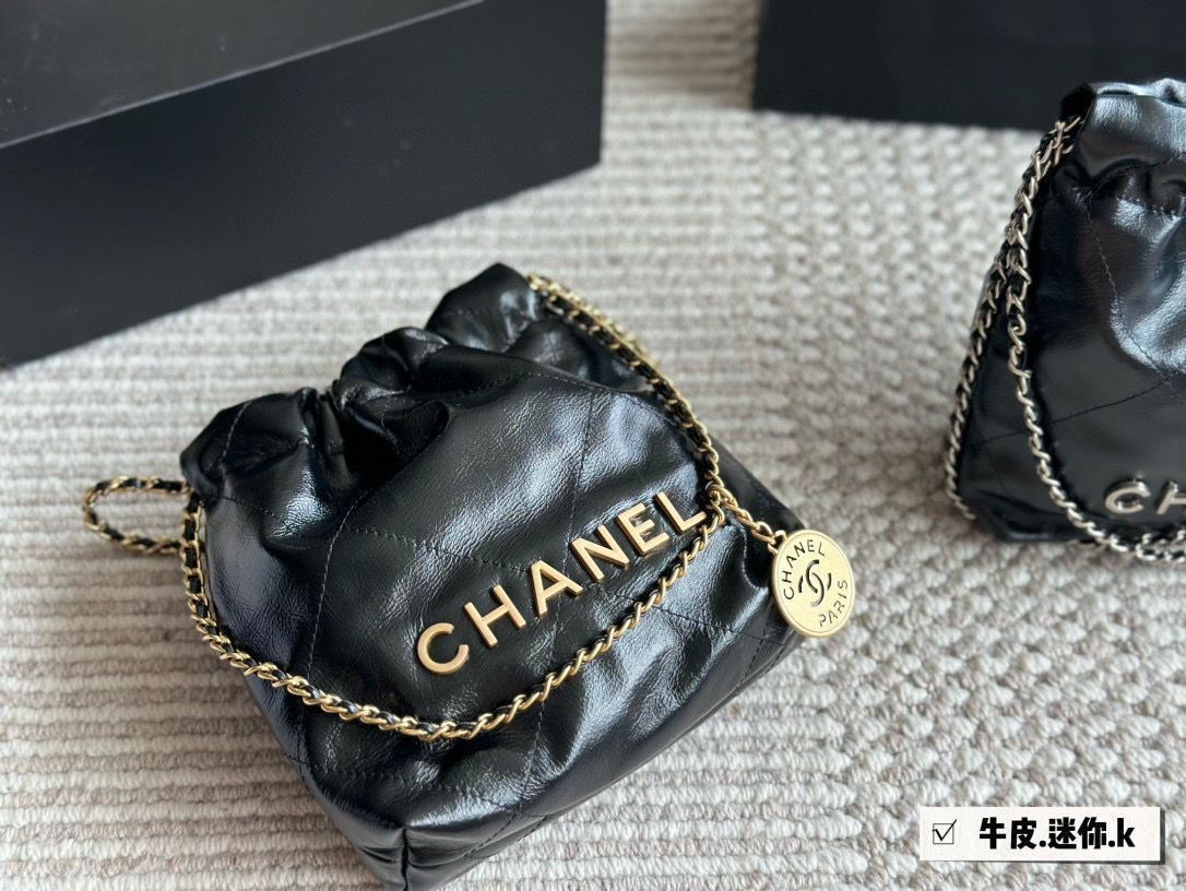 【入荷極小♪】毎日使える！CHANEL22春夏プレC限定 ミニ 入荷極小！】毎日使える！CHANEL22 春夏プレC限定 ミニ (CHANEL