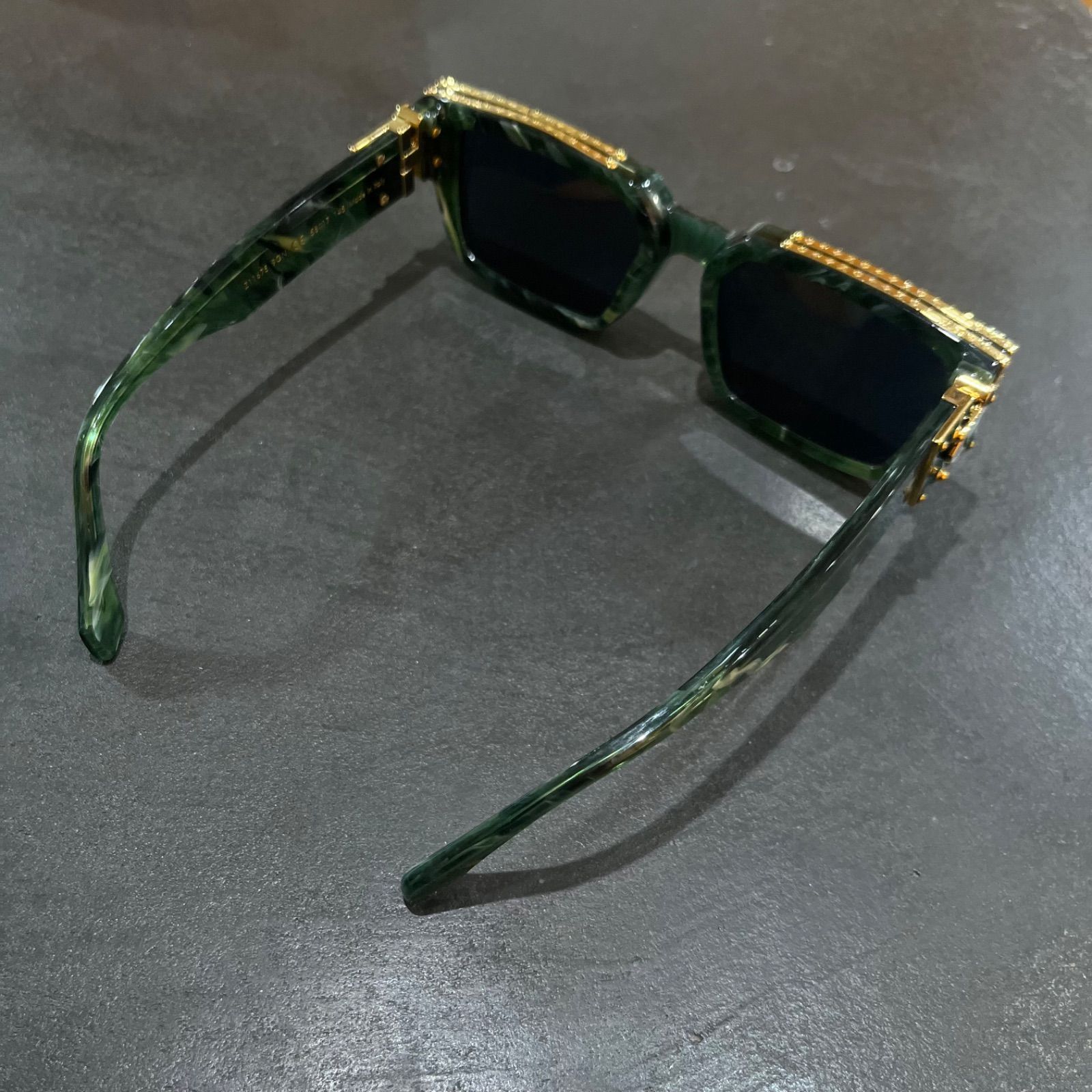 LOUIS VUITTON 1.1 ミリオネア スクエアシェイプ べっ甲 サングラス 
