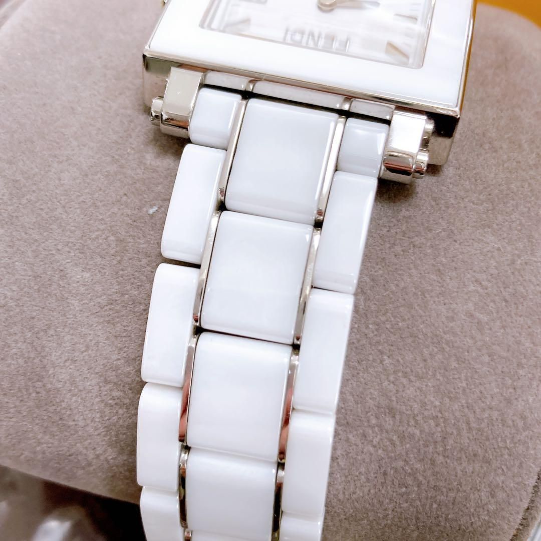 250フェンディ クアドロ 6200G デイト セラミック スクエア 腕時計