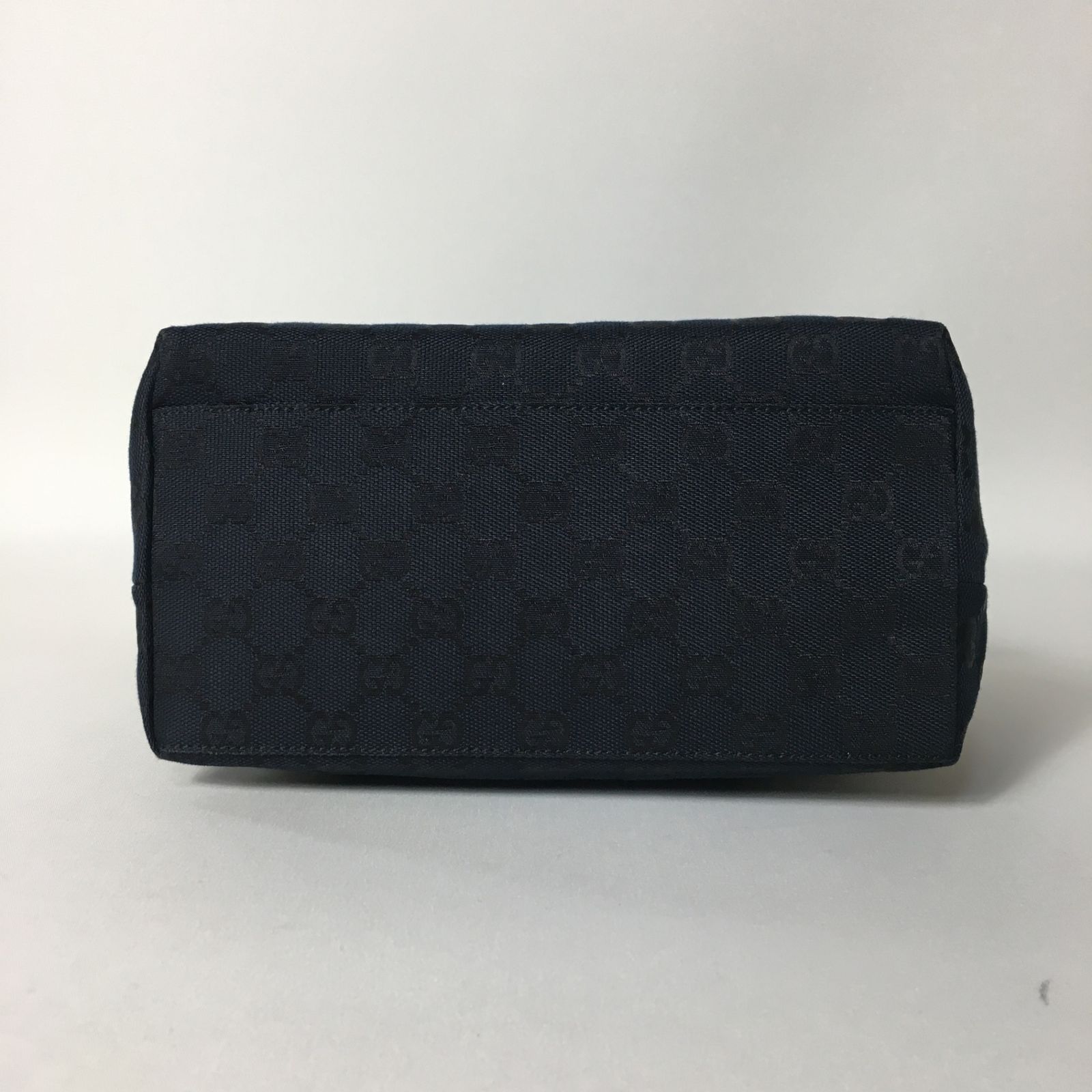 2505-157｜美品｜グッチ GGキャンバス ワンショルダーバッグ